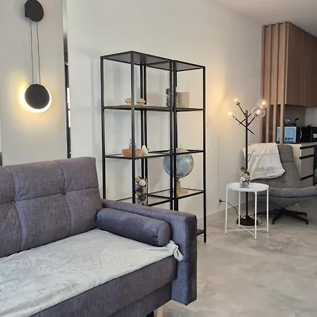 Towarowa Global Apartment, Free Parking, Air-conditioning, Self Check-in 24h Lejlighed Poznań