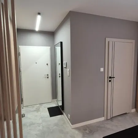 Towarowa Global Apartment, Free Parking, Air-conditioning, Self Check-in 24h Διαμέρισμα Πόζναν
