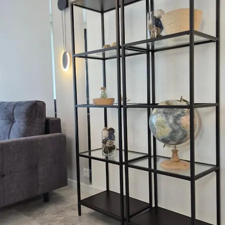 Towarowa Global Apartment, Free Parking, Air-conditioning, Self Check-in 24h Апартаменты Познань