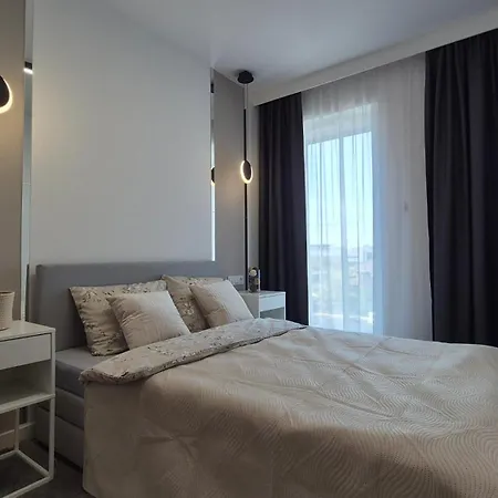 Towarowa Global Apartment, Free Parking, Air-conditioning, Self Check-in 24h