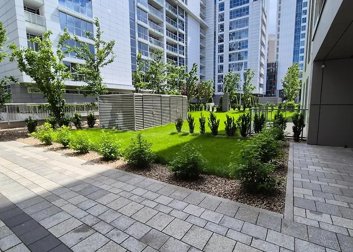 Towarowa Global Apartment, Free Parking, Air-conditioning, Self Check-in 24h