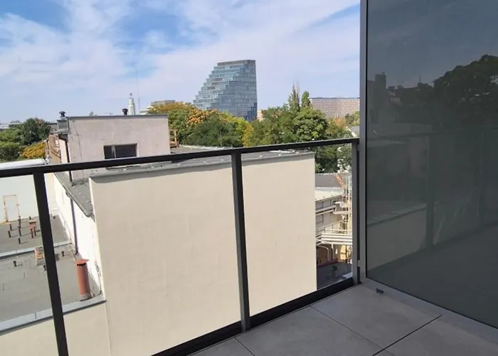 Towarowa Global Apartment, Free Parking, Air-conditioning, Self Check-in 24h Poznań