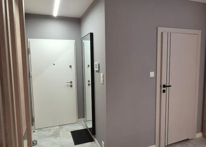 Towarowa Global Apartment, Free Parking, Air-conditioning, Self Check-in 24h Apartament Poznań